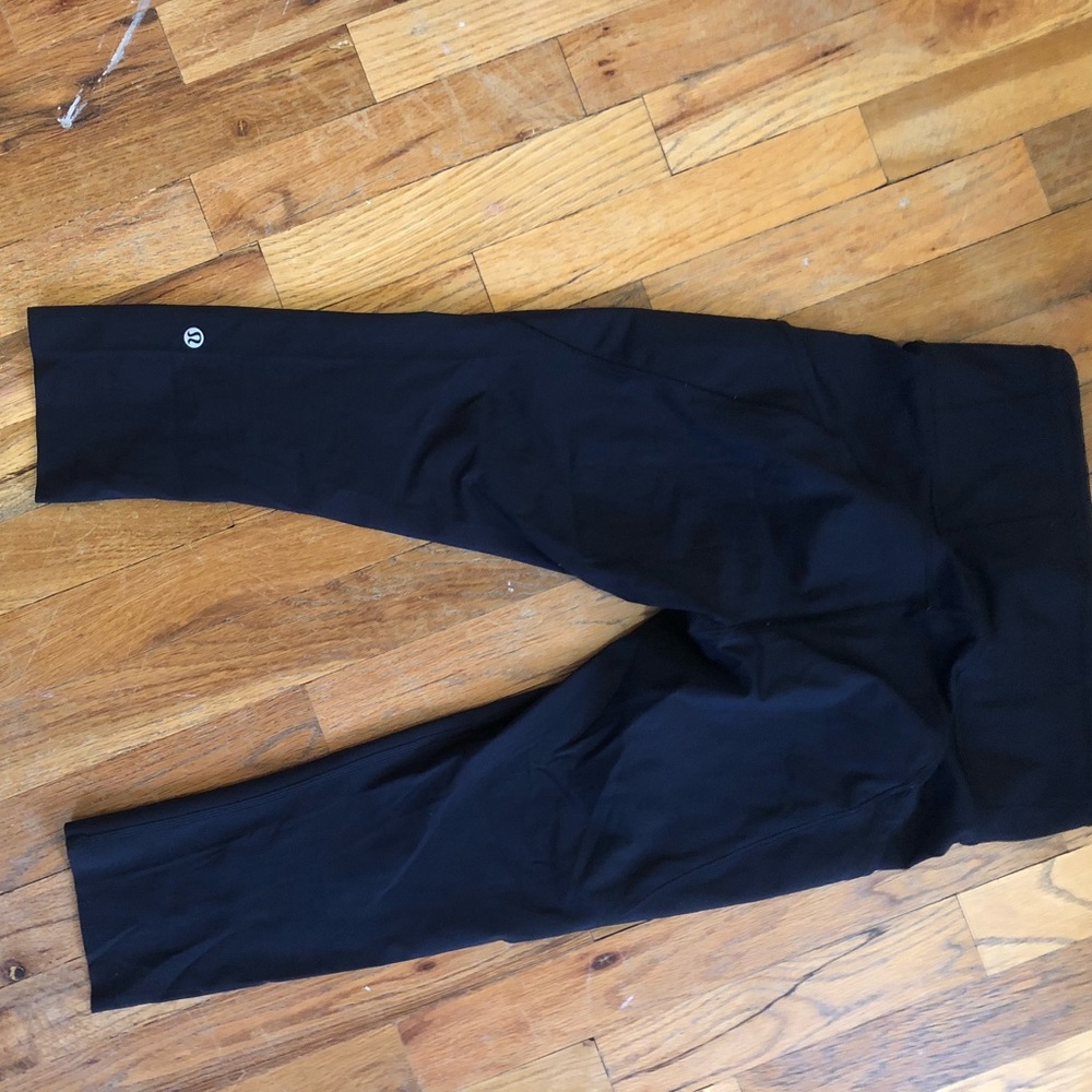 Lululemon black leggings